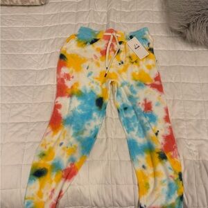 NWT Feat size large Sold out Tye Dye sweatpants. Retails at $100.